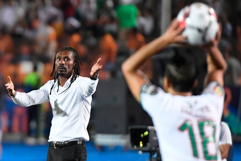Senegal - Cezayir  maçından kareler...