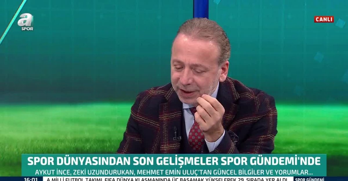 'Beşiktaş Simy ile ilgileniyor'