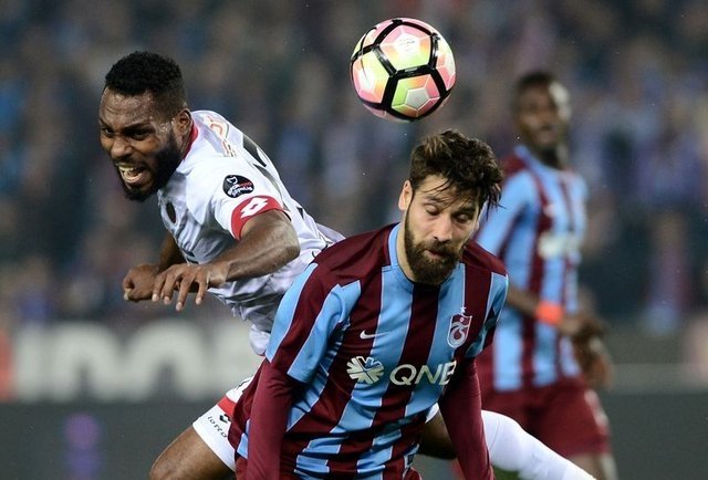 Türk futbolcularının bonservis bedelleri belli oldu