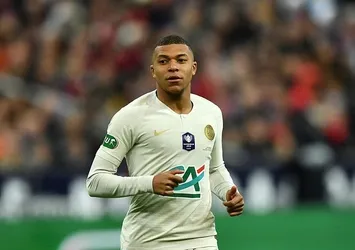 Mbappe'ye 3 maç ceza