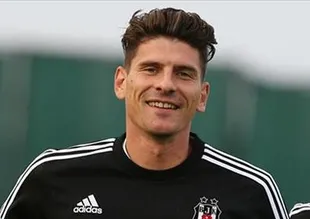 Mario Gomez'den Beşiktaş'a müjde!