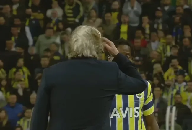 Sivasspor maçında kırmızı kart sonrası Jorge Jesus'tan Batshuayi'ye tepki! - 1
