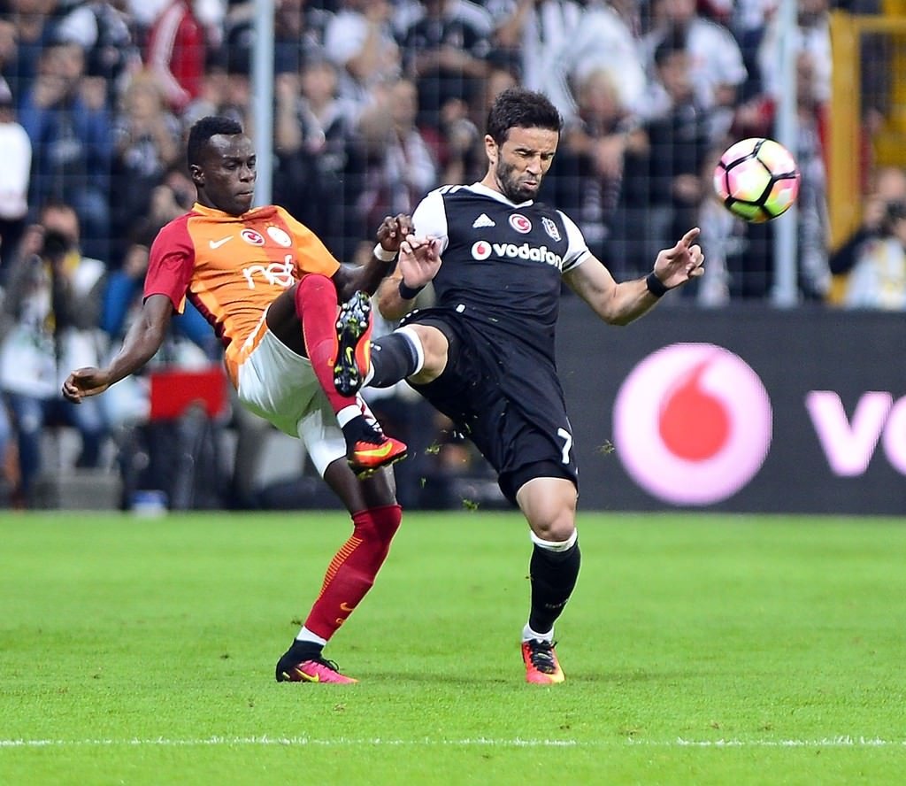 Bruma Twitter’ı salladı!