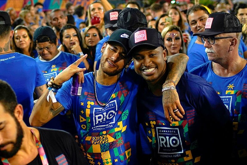 Neymar Rio Karnavalı’nda görüntülendi!