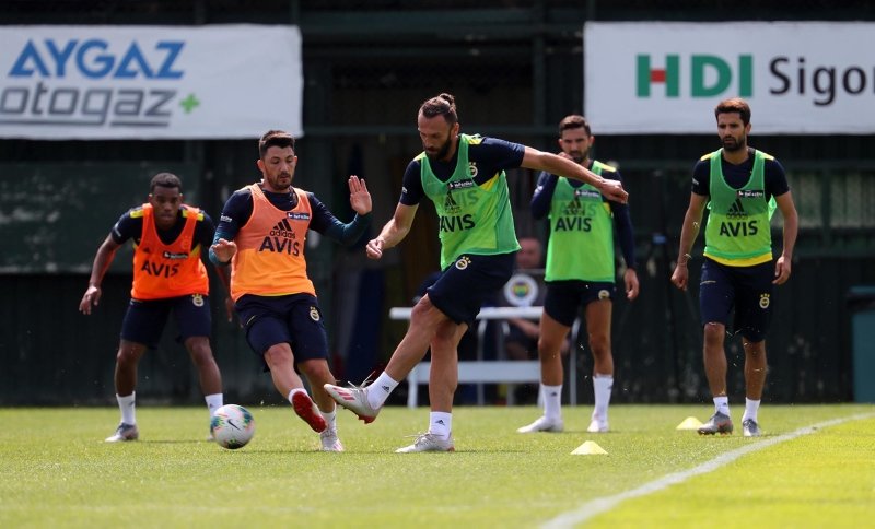 Fenerbahçe’den iki imza birden