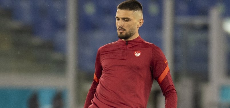Milli futbolcu Okay Yokuşlu'nun menajeri açıkladı! Fenerbahçe ve Galatasaray...
