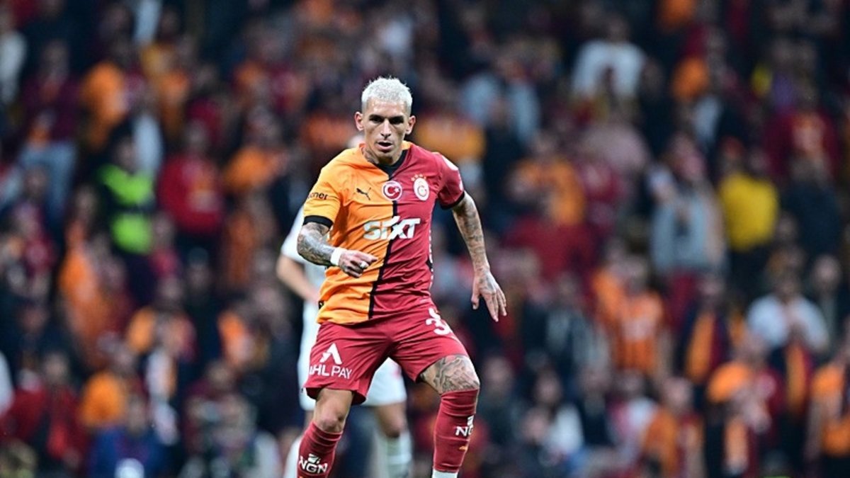 GALATASARAY TRANSFER HABERİ: Torreira veda mı ediyor? Menajeri açıkladı GALATASARAY TRANSFER HABERİ: Torreira veda mı ediyor? Menajeri açıkladı