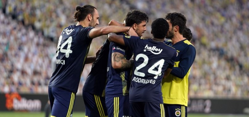 Fenerbahçe kolay pes etmiyor