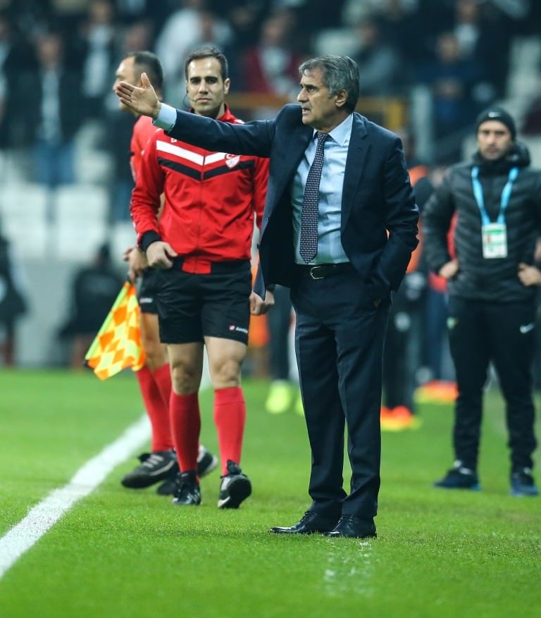 Beşiktaş-Akhisar Belediyespor karşılaşmasından kareler