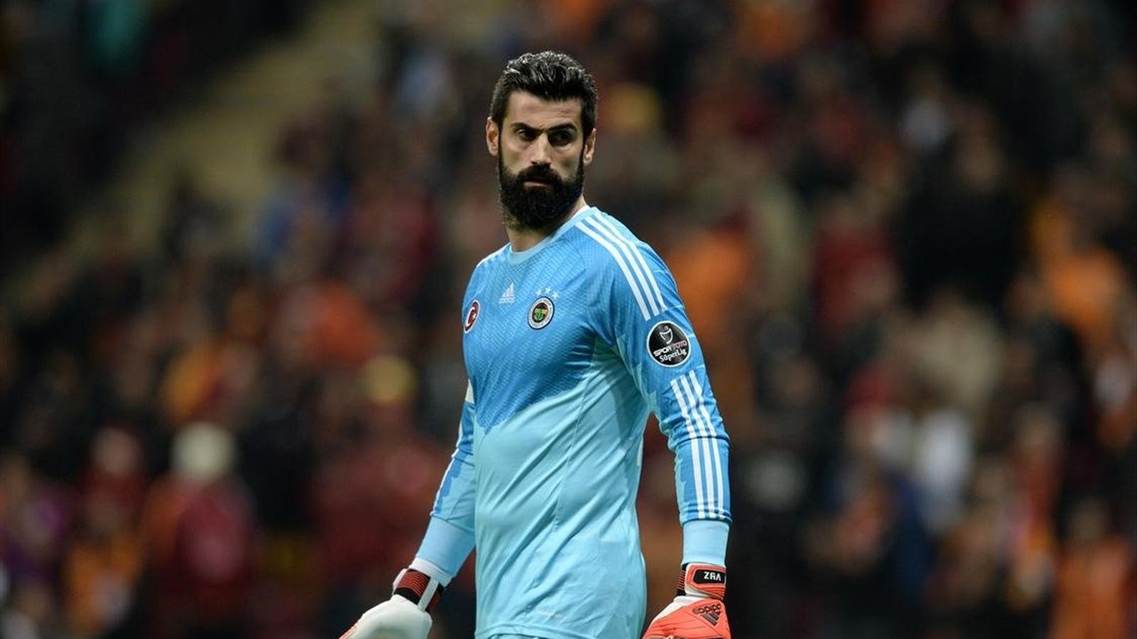 Bir Devrin Sonu Volkan Demirel Birakiyor Sayfa 1 Fenerbahce 16 Temmuz 2020 Persembe