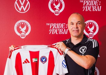 Iniesta'nın ilk teknik direktörlük deneyimi BAE'de olacak!