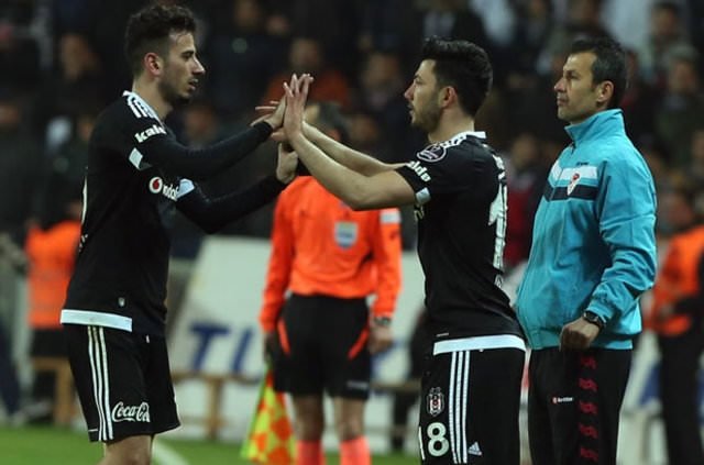 Şenol Güneş yıldız futbolcunun menajerini kovdu