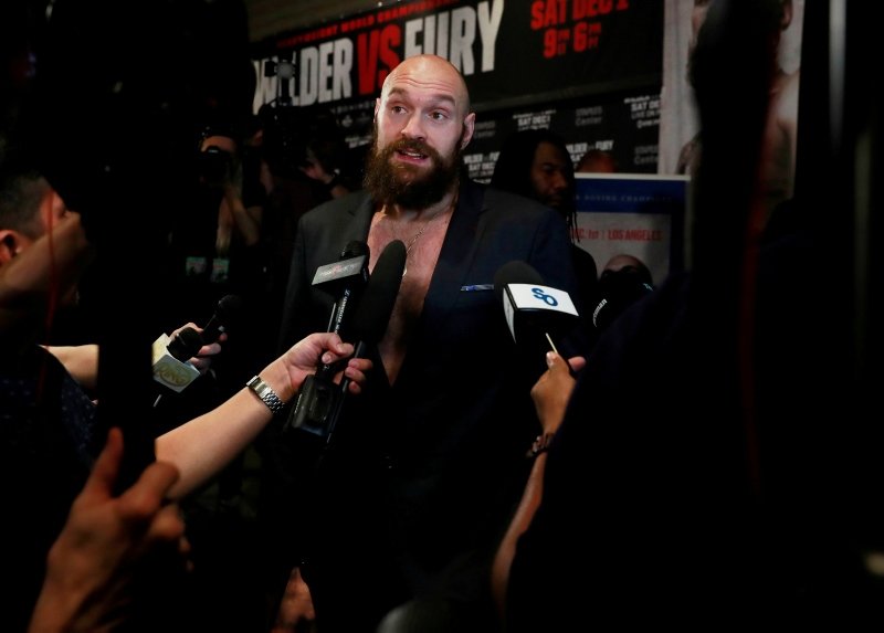 Fury ve Wilder arasında gergin anlar!