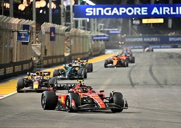 Singapur'da kazanan Carlos Sainz!