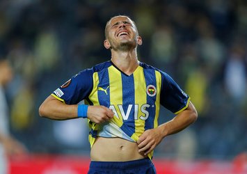 Pelkas'ın menajerindan transfer açıklaması! Takımdan ayrılıyor mu?