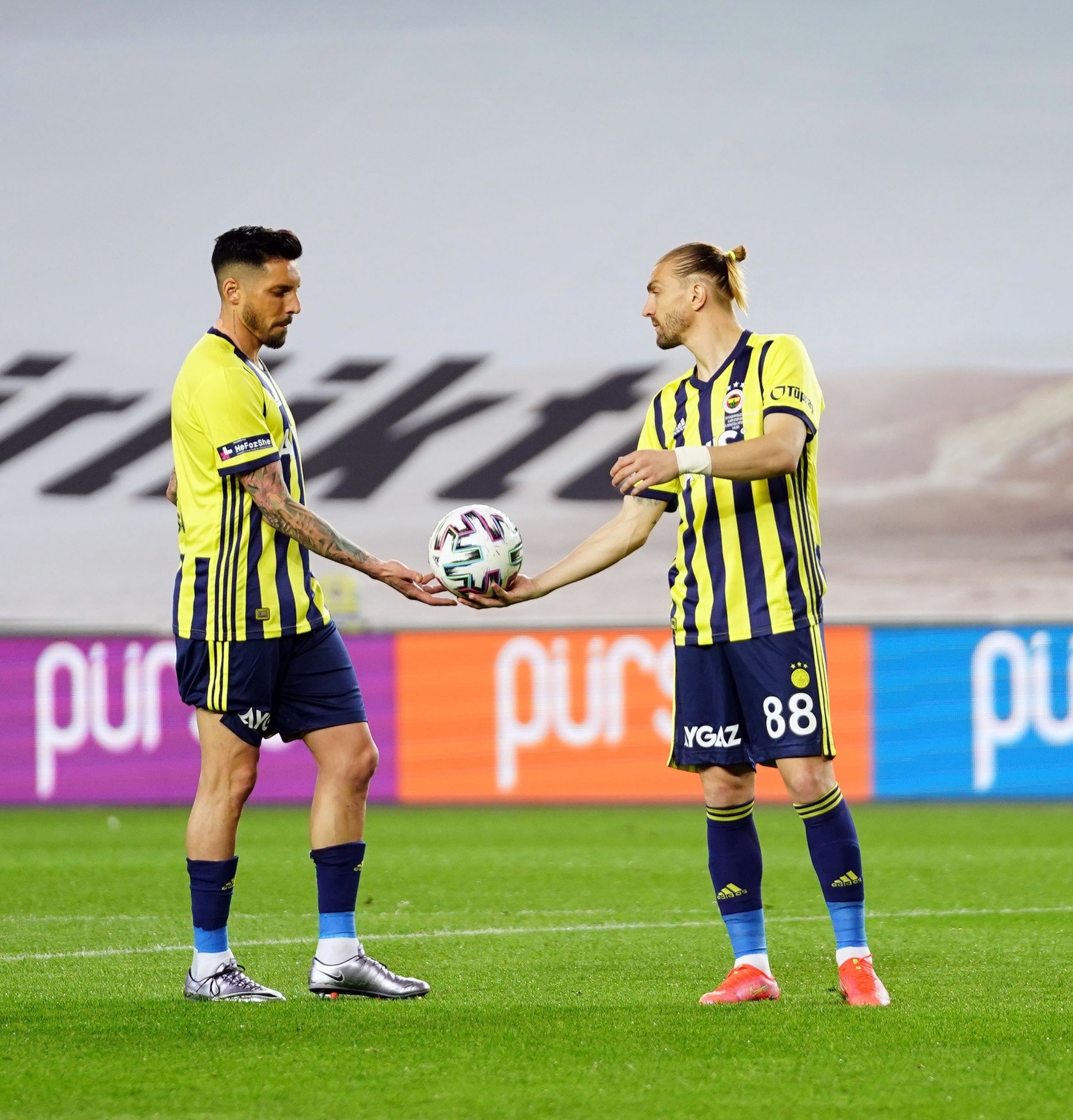 https www aspor com tr fenerbahce 2021 05 03 son dakika spor haberi fenerbahce bb erzurumspor macinda jose sosa golunu atti 24 hafta sonra