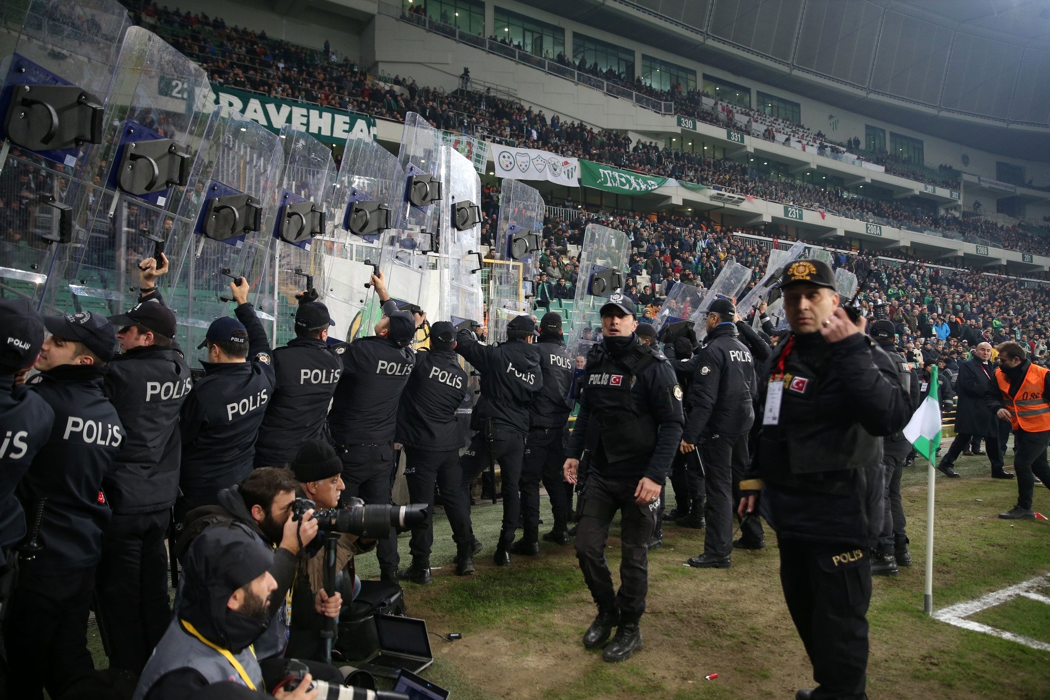 Soldado’dan muhteşem rövaşata! İşte o anlar!