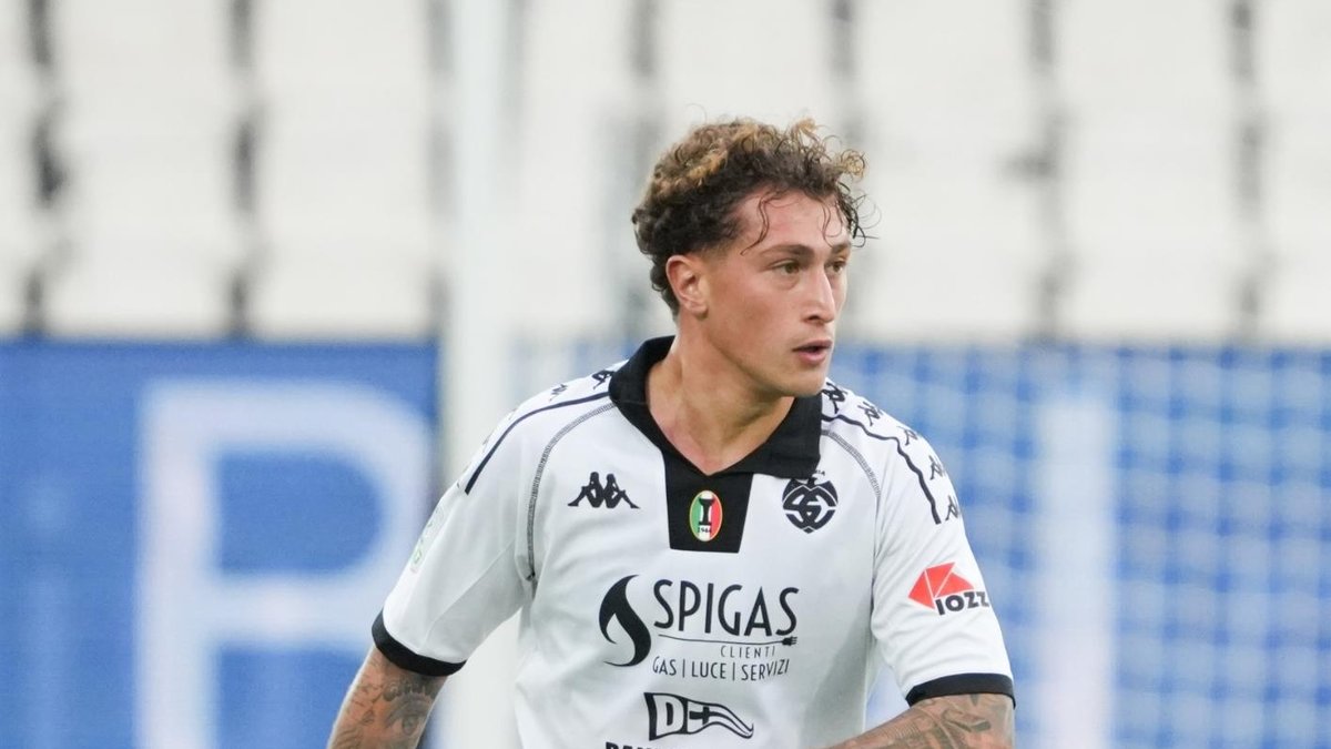 TRANSFER HABERLERİ | Beşiktaş'ta Salvatore Esposito listede! TRANSFER HABERLERİ | Beşiktaş'ta Salvatore Esposito listede!