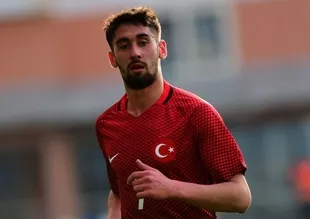 Beşiktaş, Orkan Çınar'ı bitiriyor