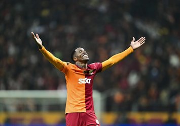 G.Saray'a Zaha piyangosu! Arabistan'dan 2 teklif geldi