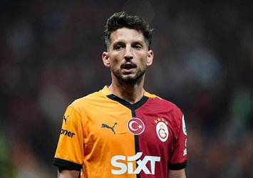 Mertens'ten flaş kariyer kararı!
