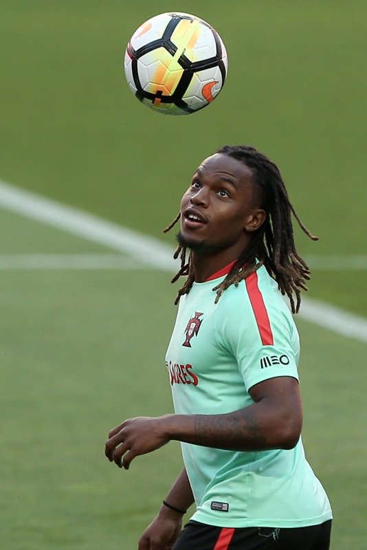 Galatasaray’a Bayern Münihli yıldız!