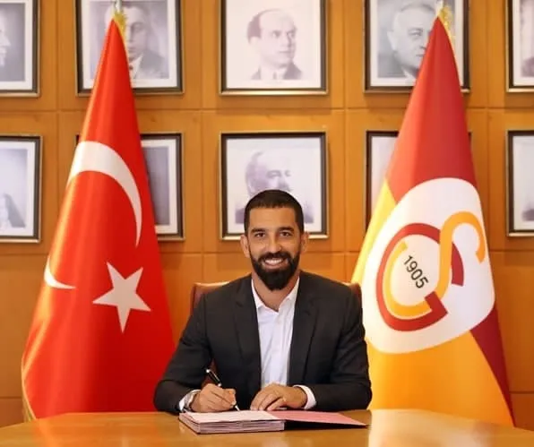Son dakika transfer haberi: Galatasaray Arda Turan'la sözleşme imzaladı! - 1