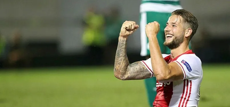 Galatasaray'a Ajax'lı sol bek