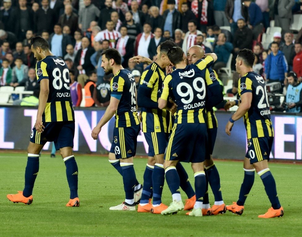 Fenerbahçe’yi seyretme kılavuzu!