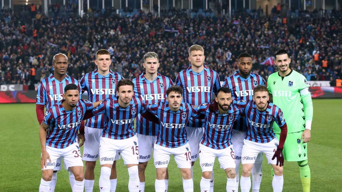 Galatasaray'dan transferde olay hamle! Trabzonspor'un eski yıldızı... Galatasaray'dan transferde olay hamle! Trabzonspor'un eski yıldızı...