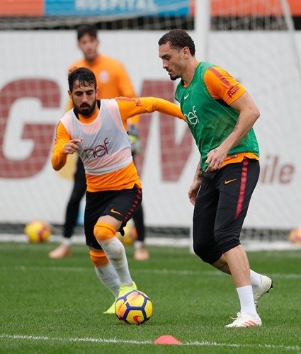 Galatasaray’da Nagatomo sürprizi