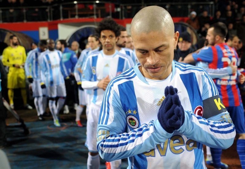 Alex seneye Fenerbahçe’de! Flaş açıklama geldi