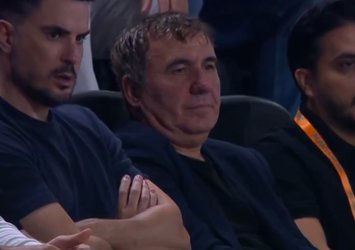 Gheorghe Hagi maçı tribünden izledi