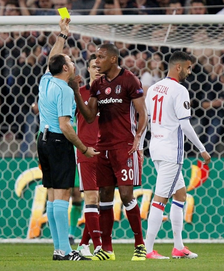 Marcelo Guedes’e Fransız kancası