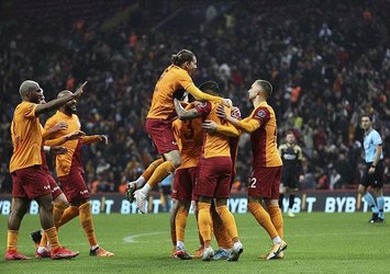 Cimbom ikinci yarı açıldı!