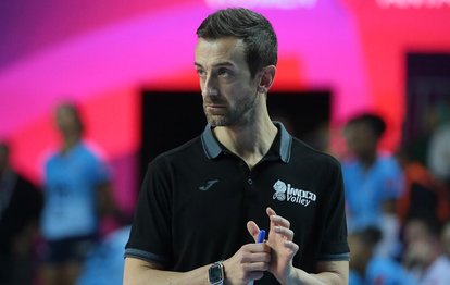 A Milli Kadın Voleybol Takımı Başantrenörü Daniele Santarelli’den İtalya maçı yorumu!