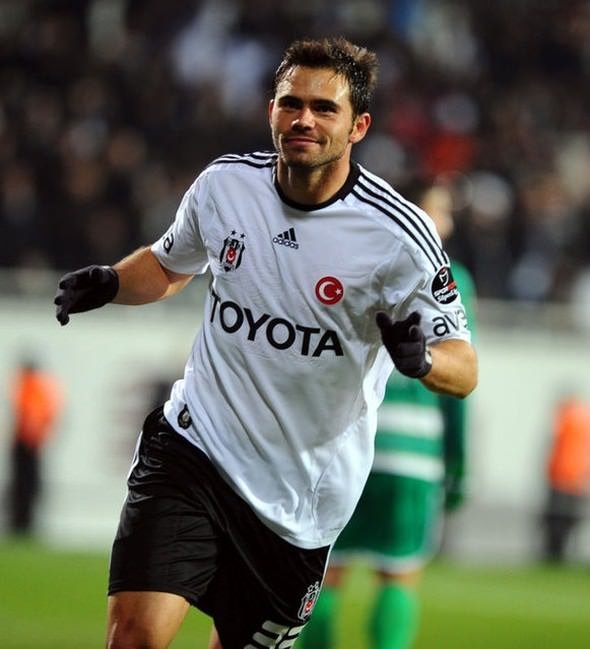 3 büyüklerde forma giyen isimler şimdi nerede?