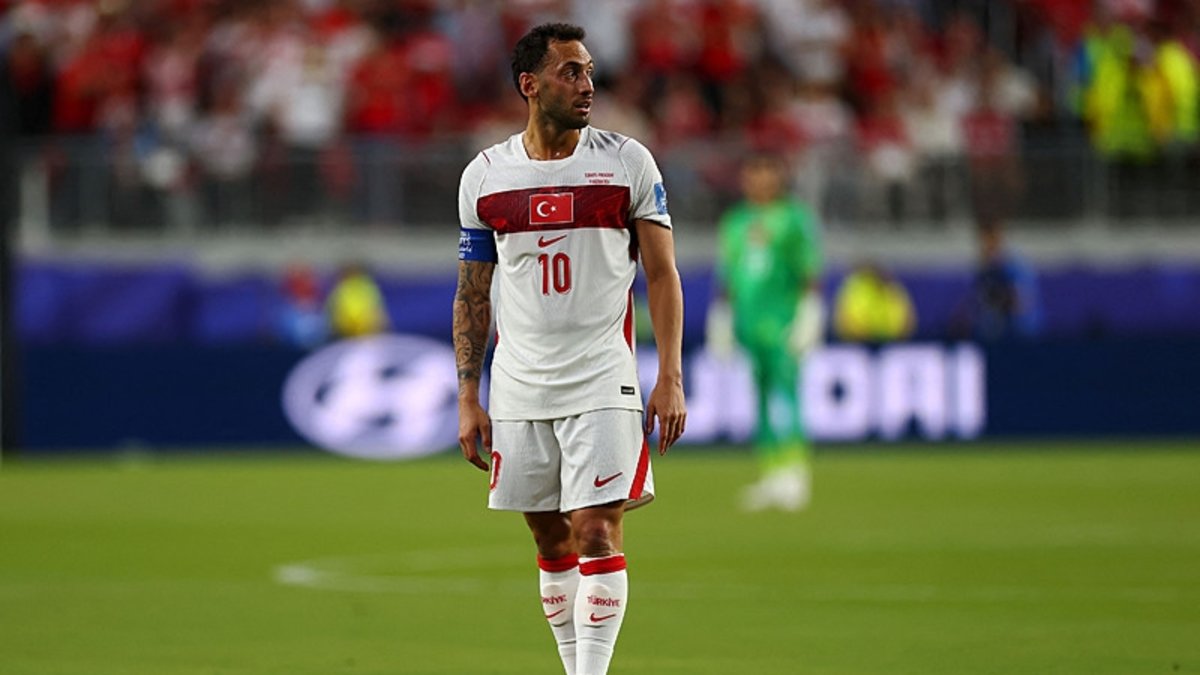 TRANSFER HABERİ: Inter'den flaş Hakan Çalhanoğlu kararı! Fenerbahçe talip olmuştu