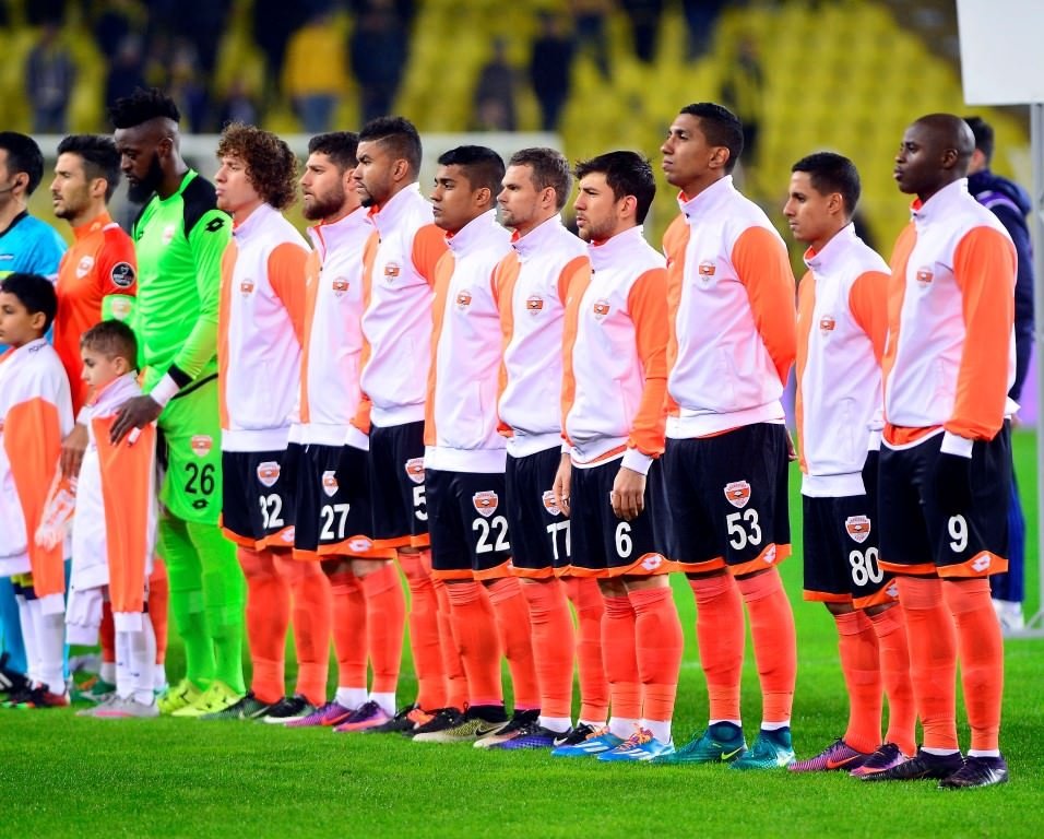 Fenerbahçe-Adanaspor karşılaşmasından kareler
