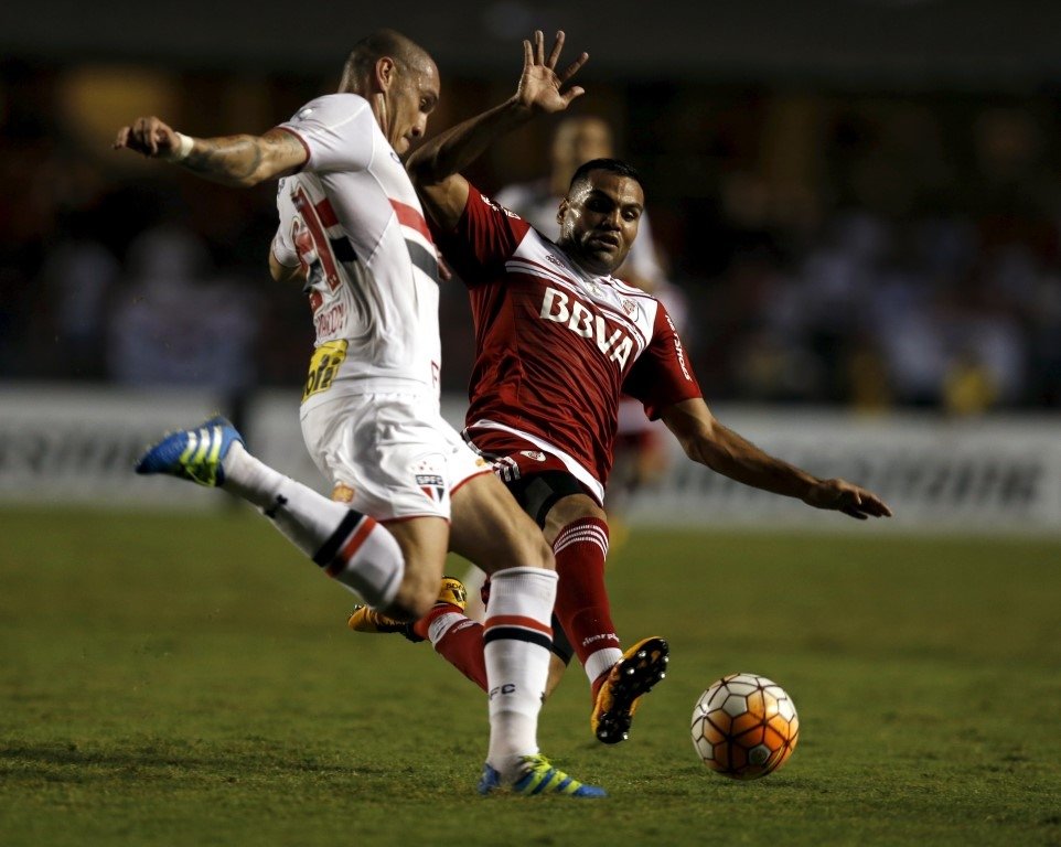 Galatasaray’dan Maicon bombası