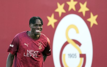 Wilfried Singo Galatasaray ile ilk antrenmanına çıktı!