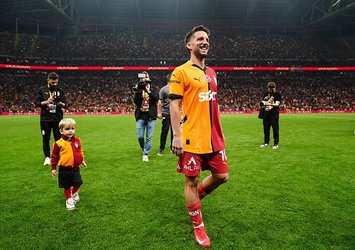 Mertens İstanbul’dan ayrıldı