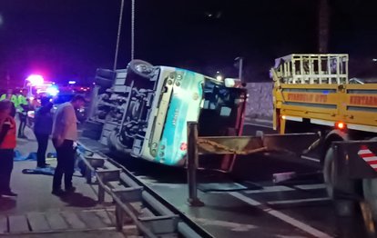 TFF 3. Lig ekibi Alanya Kestelspor otobüsü devrildi! 2 ağır yaralı