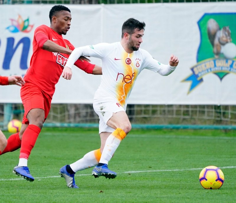 Ömer Bayram’dan harika performans!