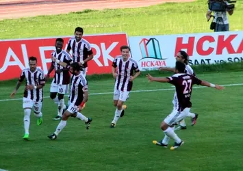 Elazığspor, Çaykur Rizespor'a geçit vermedi
