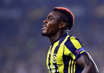 Derbi öncesi Emenike'nin paylaşımı olay oldu!