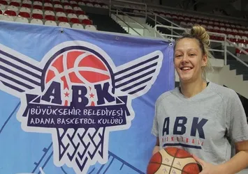 Gizem Sezer Adana’da