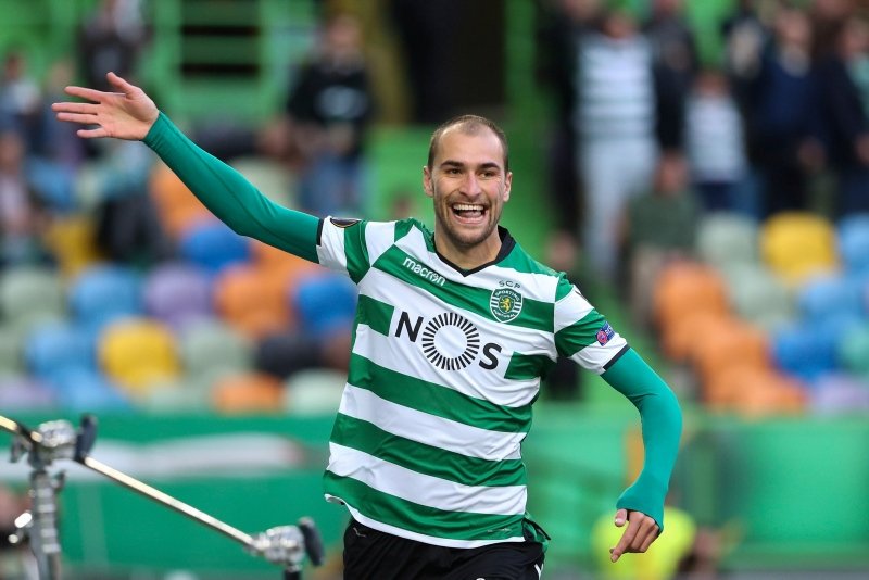 Gomis’in alternatifi Bas Dost
