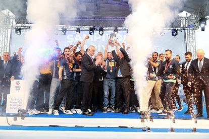 Sarıyer kupasına kavuştu