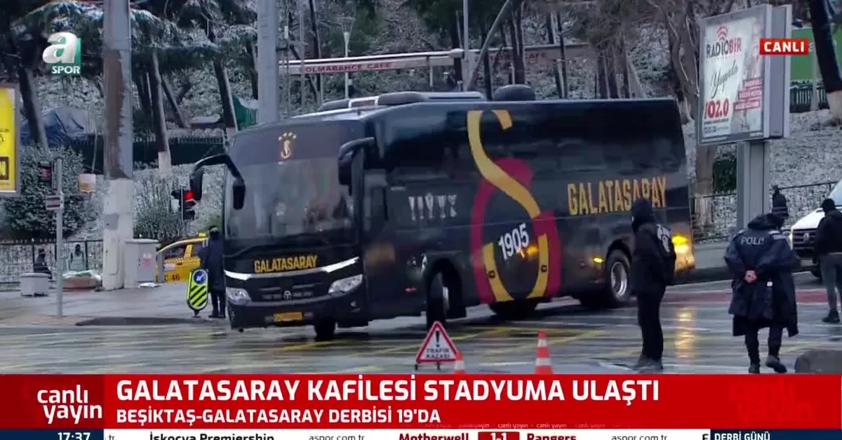 Galatasaray kafilesi stada ulaştı